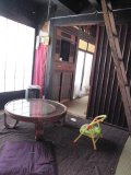 中へどうぞ。