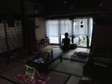 カーテンで区切って、お部屋にしてもらいました。