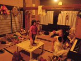 Yさんのオルガンで歌おう。