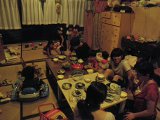 ご飯時間はやかましいです。