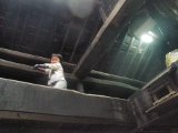 調子に乗って、アンパンマンポーズで走り出しました。落ちるなー