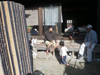 ひと息ついて、畳屋さんとコーヒータイム。