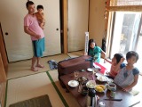 女子はもっぱら「ファッション」の話題に沸いているそうです